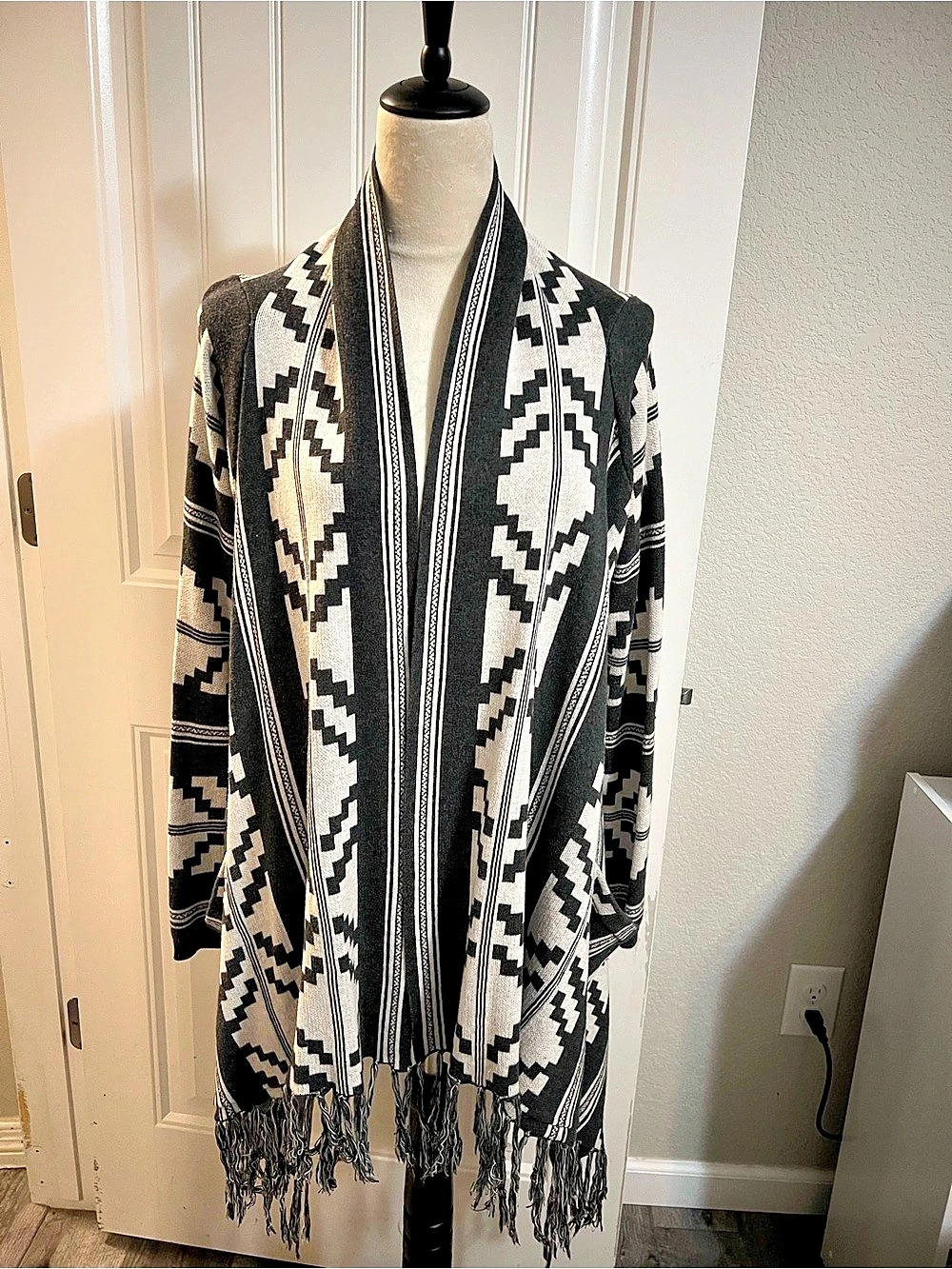Billabong Tribal Aztec Fringe Open Front Cardigan